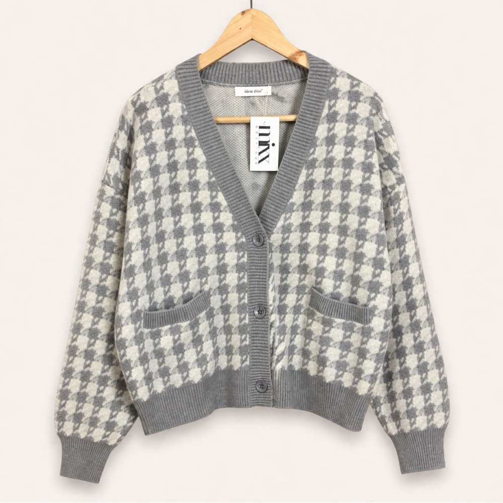 NWT Oversized Houndstooth Cardigan Gray Cream Preppy Cozy Knit Sweater M/L